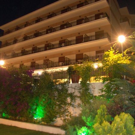 Merope Hotel Karlovassi Dış mekan fotoğraf
